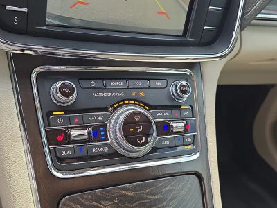 2019 Lincoln Continental — photo 27 view