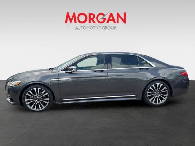 2019 Lincoln Continental — detail view