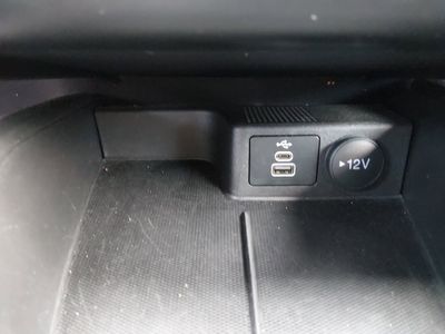 2025 Ford Escape - Photo 17