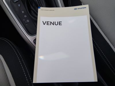 2025 Hyundai Venue - Photo 19