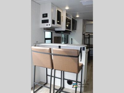 2024 Forest River RV Surveyor Legend - Photo 15