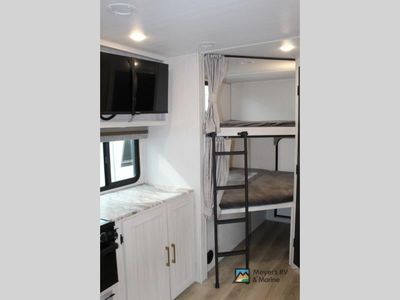 2024 Forest River RV Surveyor Legend - Photo 19