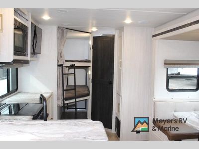 2024 Forest River RV Surveyor Legend - Photo 22