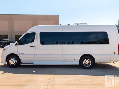 2022 Midwest Automotive Designs Patriot - Photo 6
