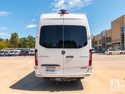 2022 Midwest Automotive Designs Patriot - Photo 8