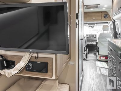 2022 Midwest Automotive Designs Patriot - Photo 14