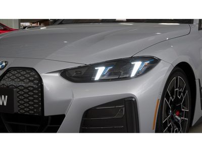 2026 BMW i4 - Photo 6