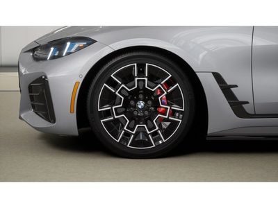 2026 BMW i4 - Photo 7