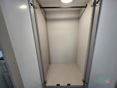 2026 Jayco Seismic - Photo 38