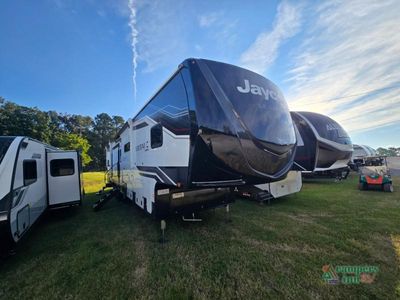 2026 Jayco Seismic - Photo 3