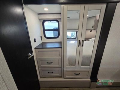 2026 Jayco Seismic - Photo 39