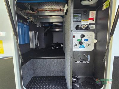 2026 Jayco Seismic - Photo 11