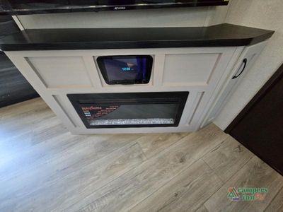 2026 Jayco Seismic - Photo 27