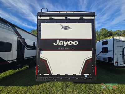 2026 Jayco Seismic - Photo 6