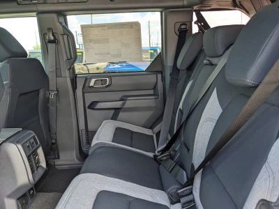 2026 Ford Bronco — photo 15 view