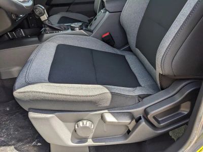 2026 Ford Bronco — photo 17 view