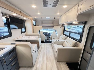 2026 Thor Motor Coach QUANTUM - Photo 3