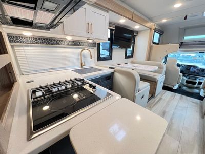 2026 Thor Motor Coach QUANTUM - Photo 9