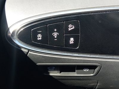 2025 Genesis GV70 - Photo 13