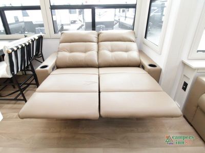 2026 Grand Design Solitude - Photo 22