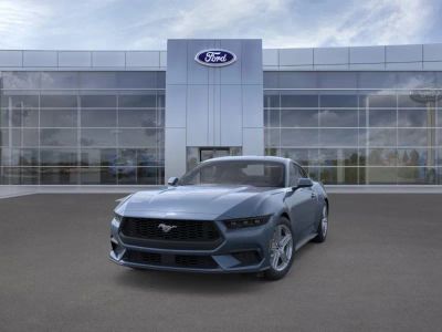 2026 Ford Mustang - Photo 2