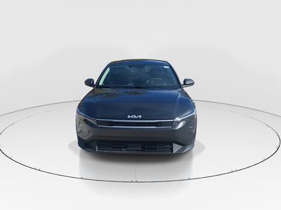 2025 Kia K4 - Photo 2