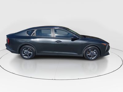 2025 Kia K4 - Photo 8