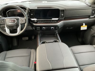 2026 GMC Sierra 2500HD — photo 14 view