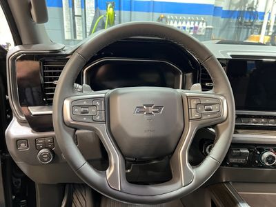 2026 Chevrolet Silverado 1500 — photo 7 view