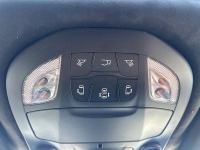 2026 Chrysler Pacifica — photo 15 view