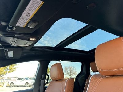 2026 Chrysler Pacifica — photo 12 view