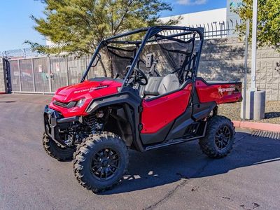 2025 Honda Pioneer 1000 Deluxe - Photo 3