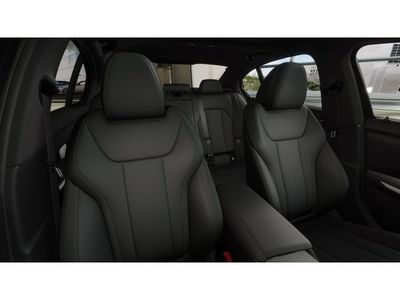 2026 BMW 3 Series - Photo 11