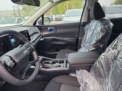 2026 Kia Sorento — photo 8 view