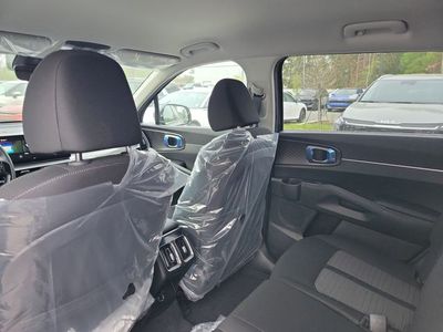 2026 Kia Sorento — photo 24 view