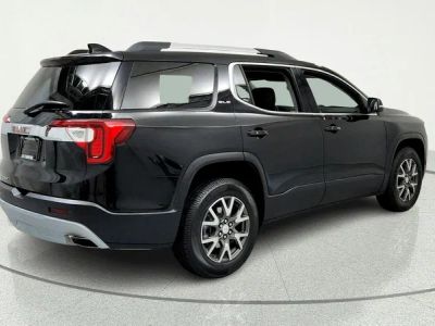 2021 GMC Acadia — detail view