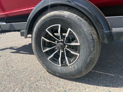 2026 Lund 1800 Explorer Sport — engine compartment view