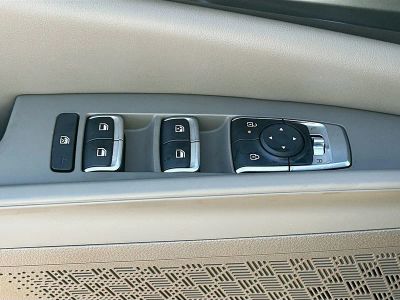 2026 Kia Carnival — photo 18 view