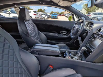2016 Bentley Continental GT — photo 17 view