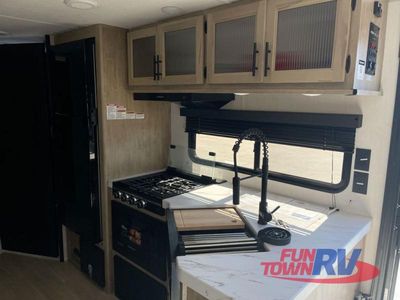 2026 Forest River RV Cherokee Grey Wolf - Photo 6