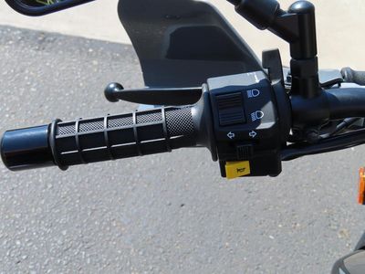 2026 Suzuki DR650S - Photo 11