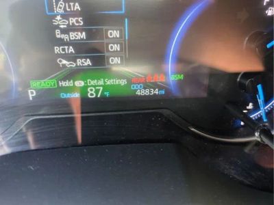 2023 Toyota RAV4 Hybrid — photo 33 view