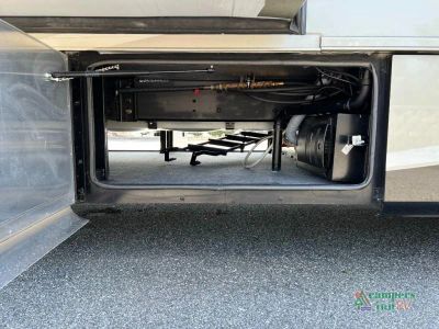 2014 Tiffin Motorhomes Allegro Breeze — photo 17 view