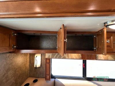 2014 Tiffin Motorhomes Allegro Breeze — photo 39 view