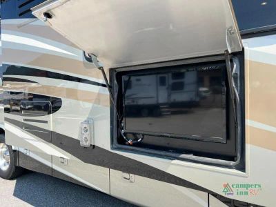 2014 Tiffin Motorhomes Allegro Breeze — photo 10 view