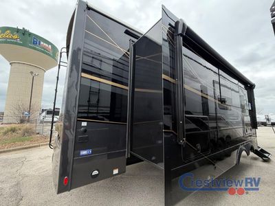 2026 Jayco Pinnacle - Photo 9