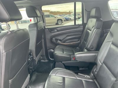 2018 Chevrolet Suburban — photo 16 view