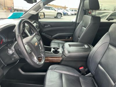 2018 Chevrolet Suburban — photo 9 view