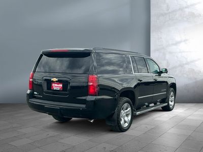 2018 Chevrolet Suburban — engine compartment view
