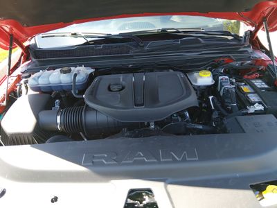 2025 Ram 1500 — photo 9 view
